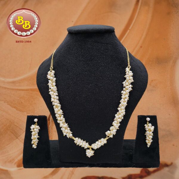 Grapes Designer Elegant Natural Pearls Set 3 Grapes Designer Elegant Natural Pearls Set