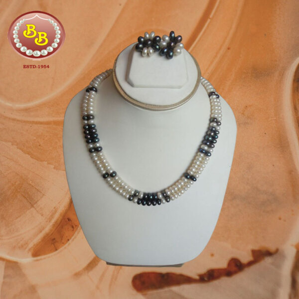 Two-Color of Pearls – Beautiful Combination Set