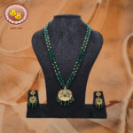 Simple Pendant Set by Sri Bansilal Pearls​