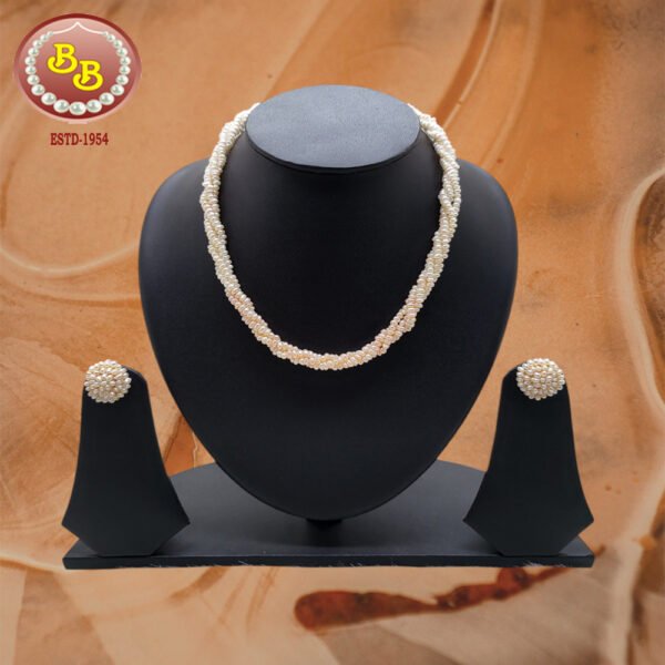 Beautiful Twisted Pearls Set