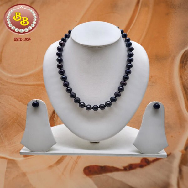 Black Color Knotted Pearls Set