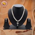 Pearls Mala With Beautiful Locket Set