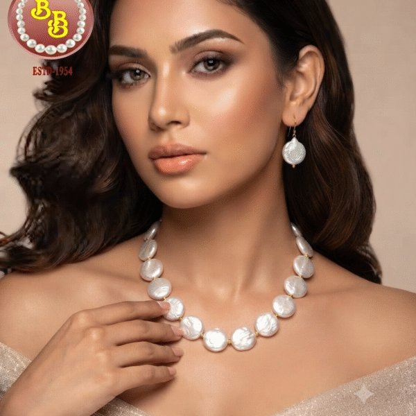 Coin Shape Pearls With Carving Golden Ball Set