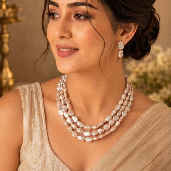 Pearls set