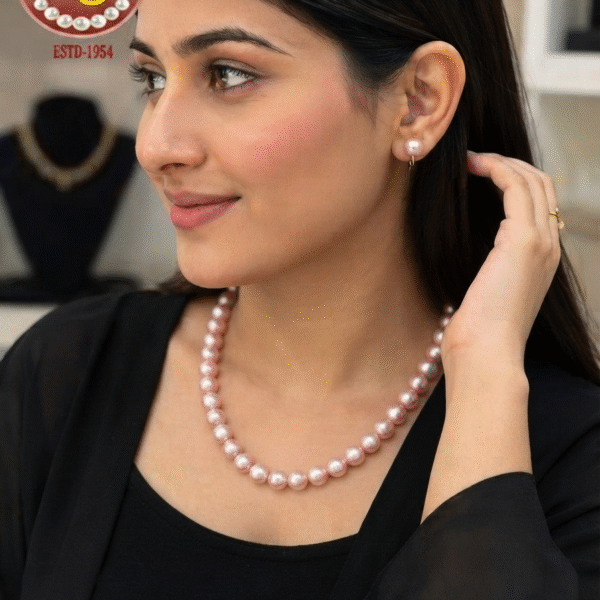 Pearls set