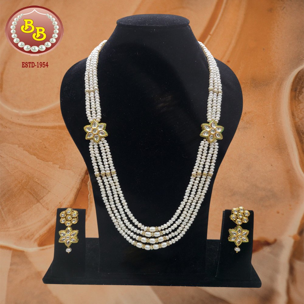 Beautiful Kundan Broach Pearls Set 1 SBP PSS
