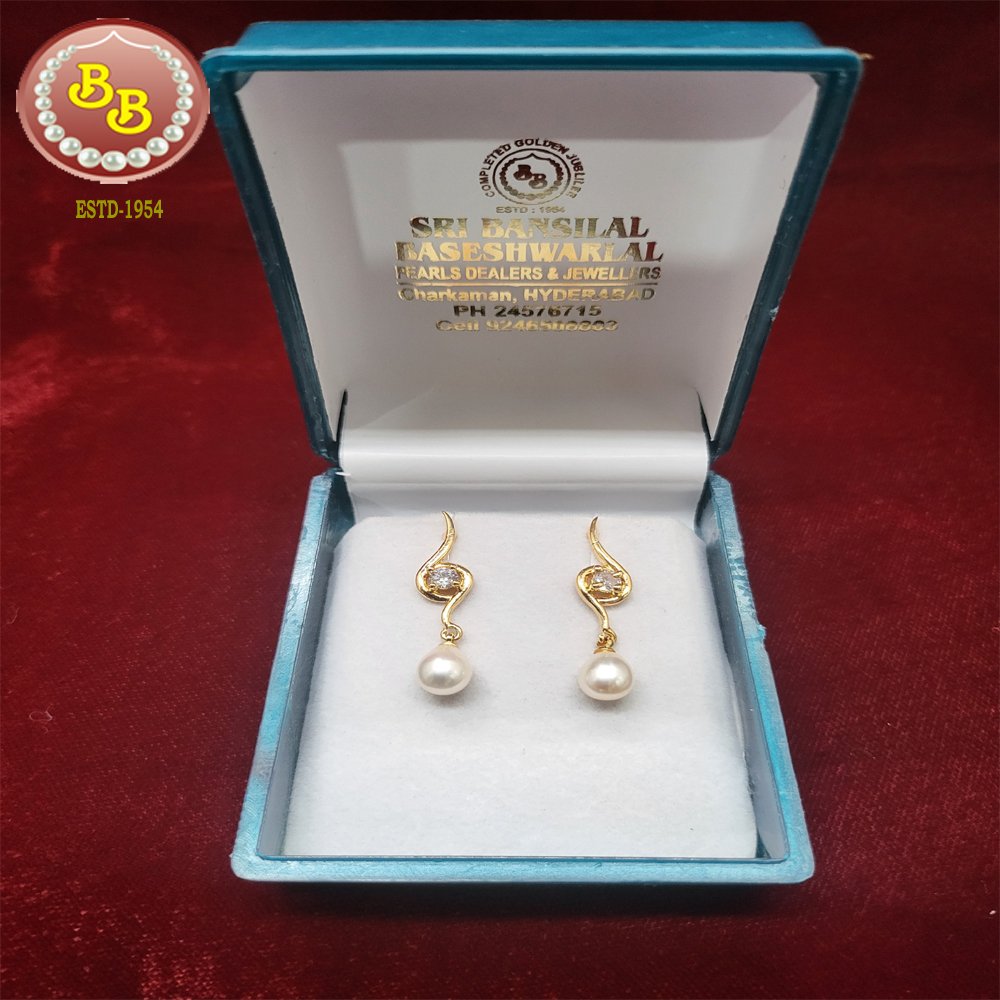 Real Pearls Hanging 1 Real pearls hanging 5 designer pearl earrings.