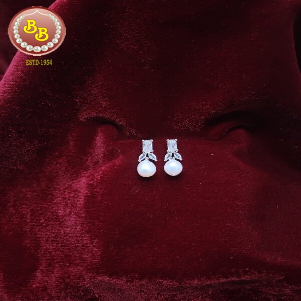 Best Pearls Shop in Charminar, Hyderabad. Buy Real Pearls Online. 3 SBP ER