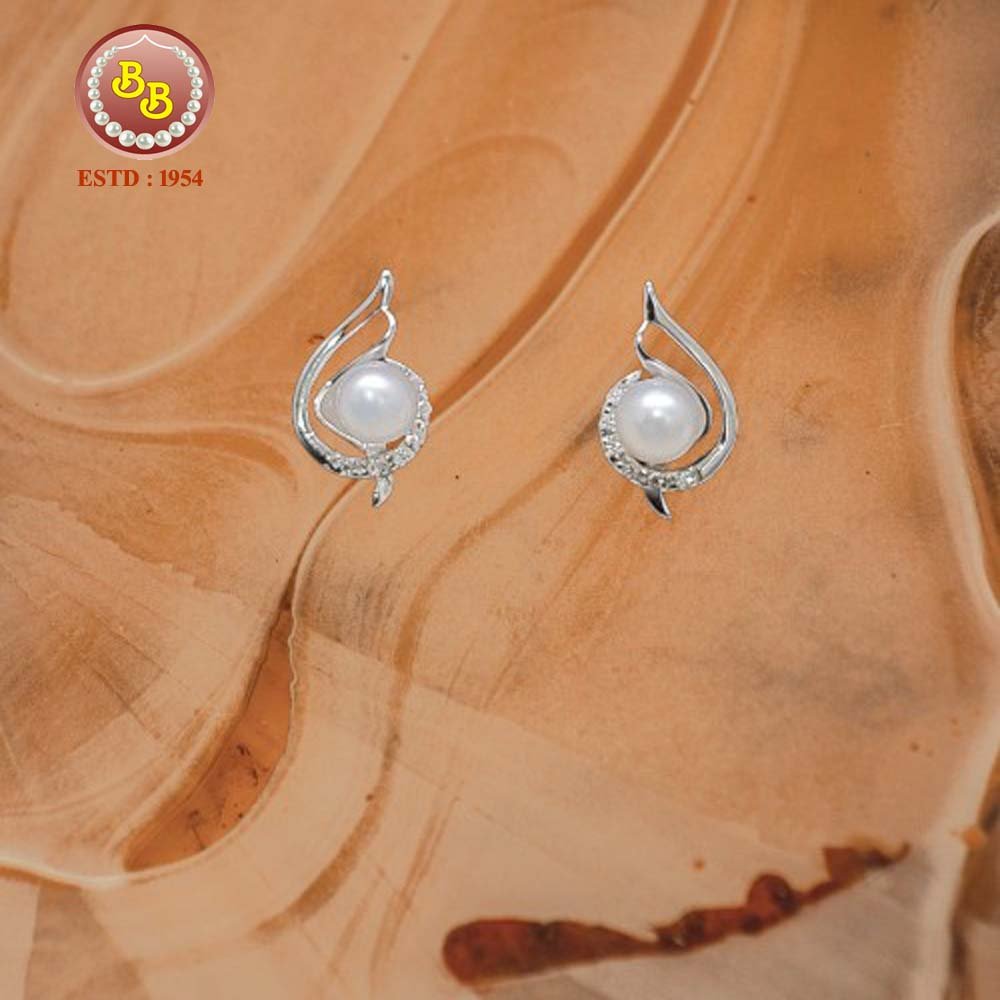 Silver Pearls Earring 1 F