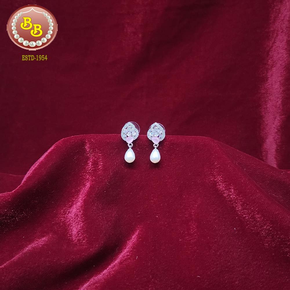 Pearls Hanging 1 SBP ER