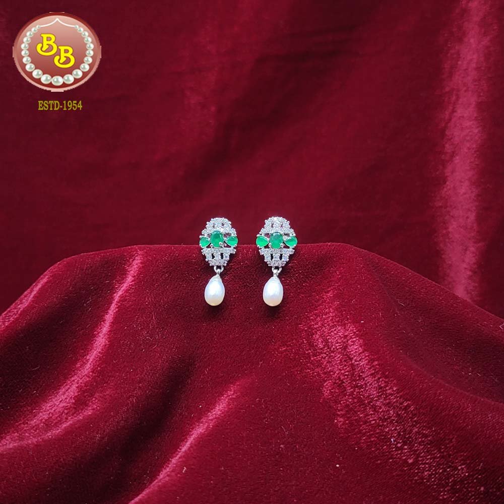 Emerald Color Stones With Pearls Hanging 1 SBP ER