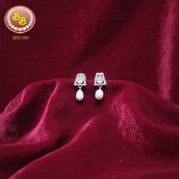 Best Pearls Shop in Charminar, Hyderabad. Buy Real Pearls Online. 2 SBP ER