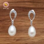 Silver Pearls Earring